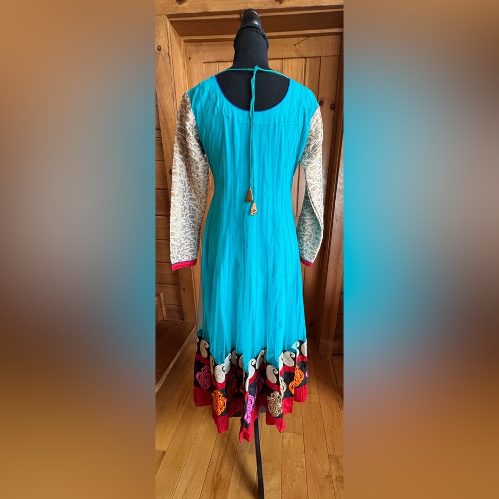Turquoise Anarkali Pullover Dress with Red & Multicolor Embroidered Hem (Sm~Med) - Picture 4 of 17